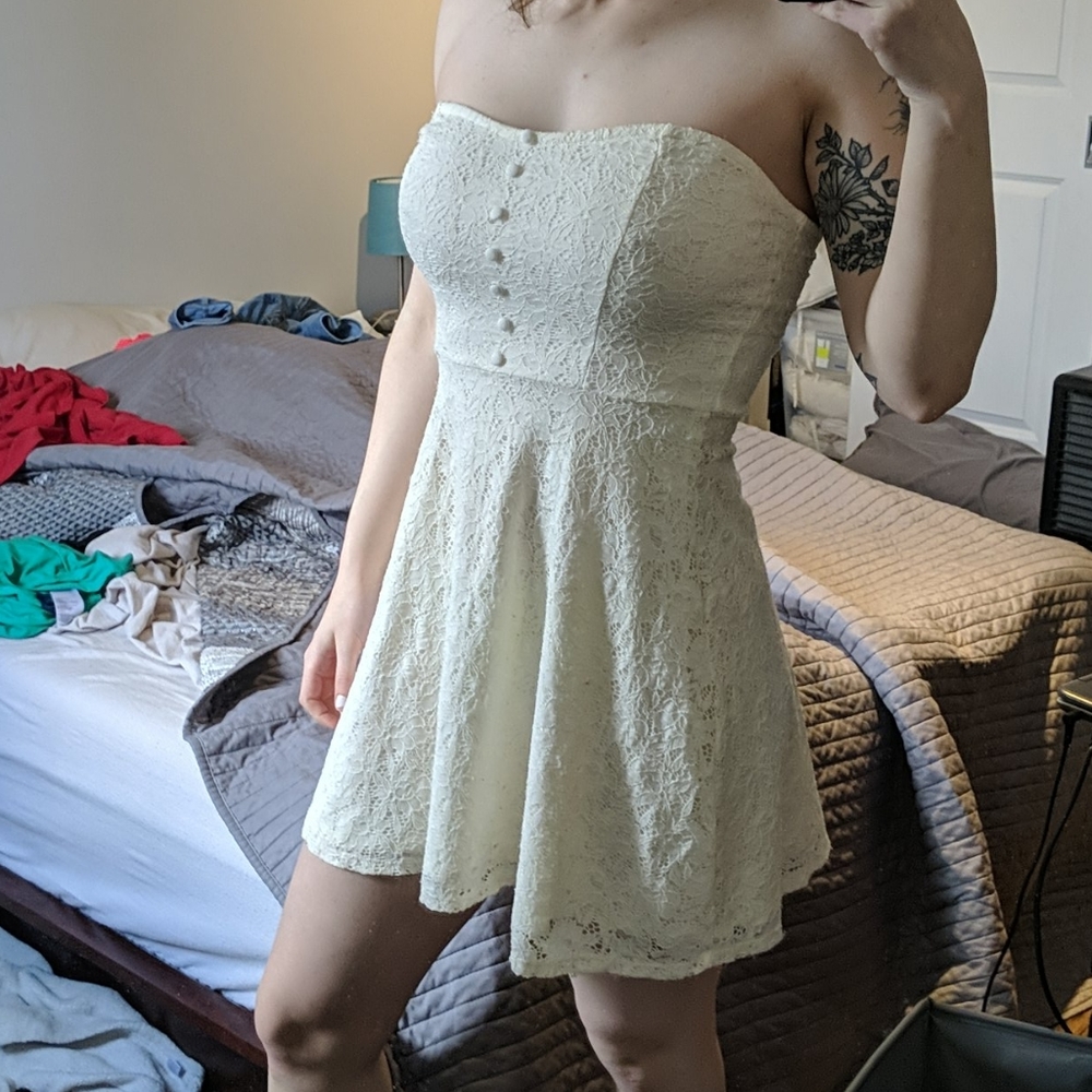 ⭐3/15$⭐ Cute lace dress